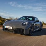 Porsche 911 Carrera GTS T-Hybrid Resmi Hadir Di Indonesia