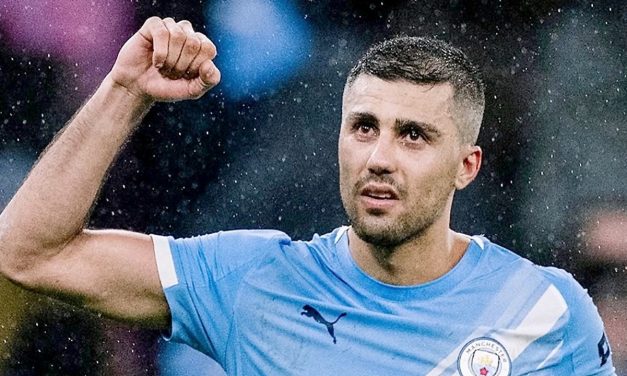 Rodri Di Denda Rp1,8 Miliar Usai Kritik Wasit Di Laga City vs Spurs