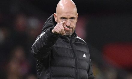 Nasib Erik Ten Hag: Manajemen MU Gelar Pertemuan Darurat