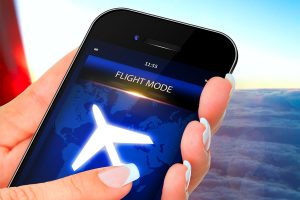 Cara Charge HP Lebih Cepat Dengan Fitur Airplane Mode