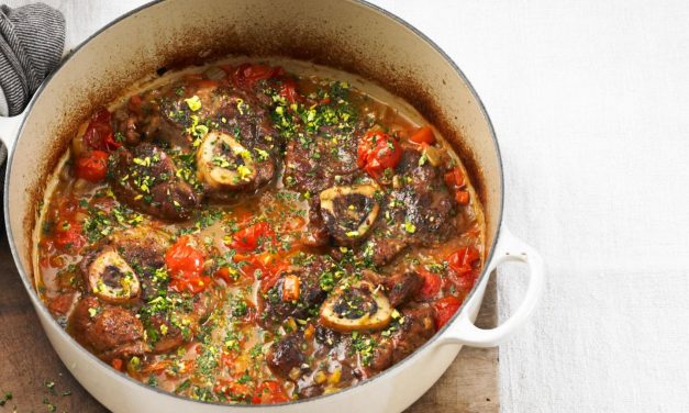 Ossobuco Alla Milanese: Sengkel Sapi Masak Lambat Khas Milan