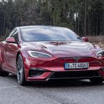 Tesla Model S Plaid Pecahkan Rekor Sedan Listrik Tercepat Di AS