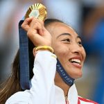 Zheng Qinwen Ukir Sejarah Sabet Medali Emas Tenis Tunggal Putri