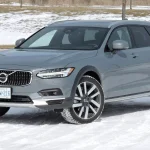 Volvo V90 Cross Country: Mewah Pakai Suspensi Udara Adaptif