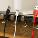 Hack Merapikan Kabel Charger Dan Headphone Yang Melilit