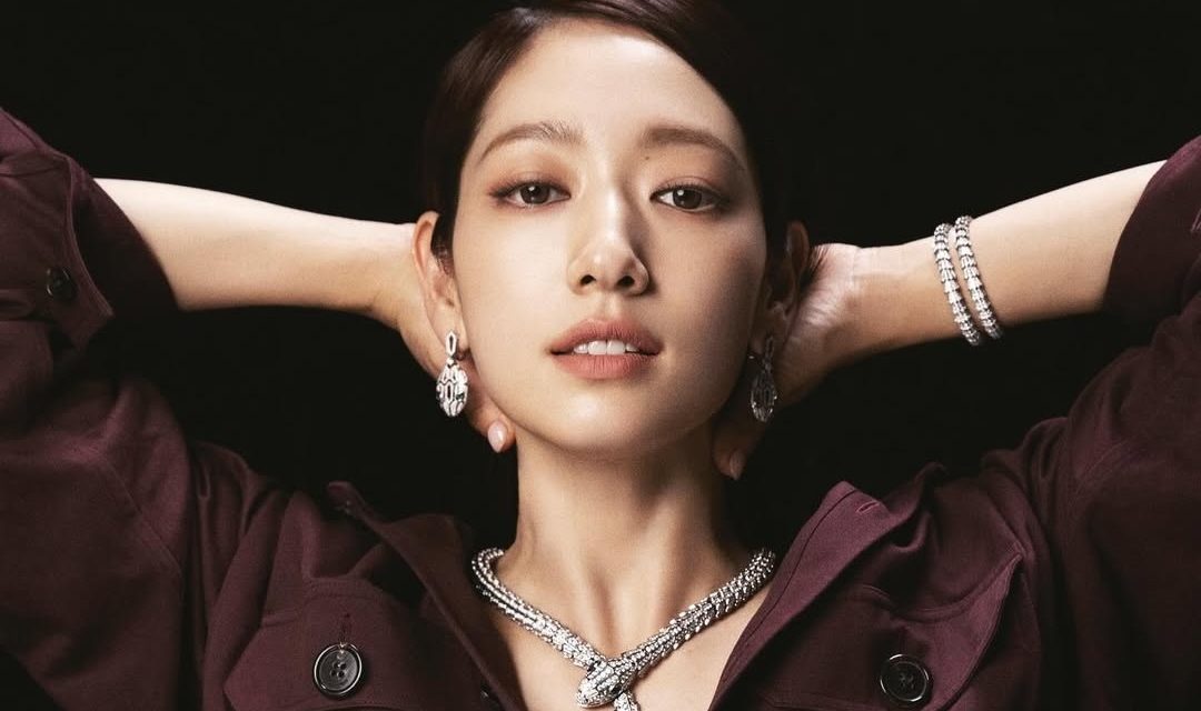 Park Shin-hye Melahirkan Anak Kedua Dalam Kondisi Sehat